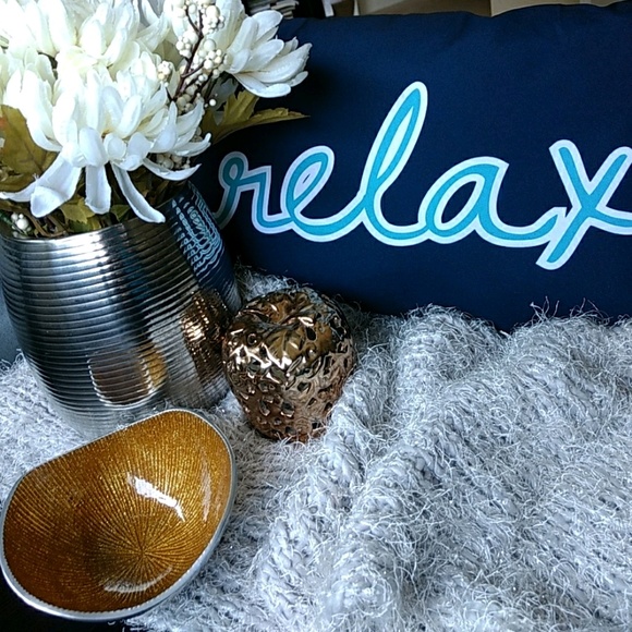 HELP OUR PLANET ๐ by RECYCLING PRE-OWNED ITEMS๐ - Picture 1 of 1